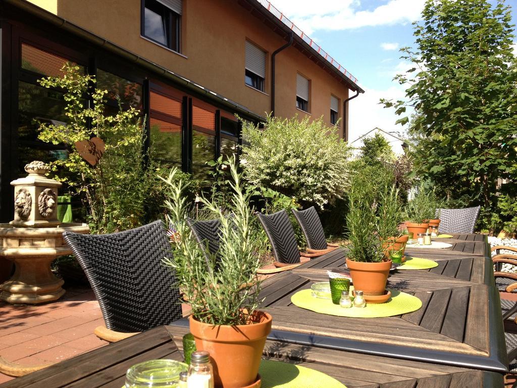 Bio Hotel Bayerischer Wirt Augsburgo Exterior foto