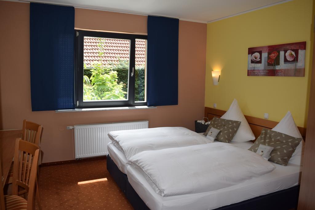 Bio Hotel Bayerischer Wirt Augsburgo Exterior foto