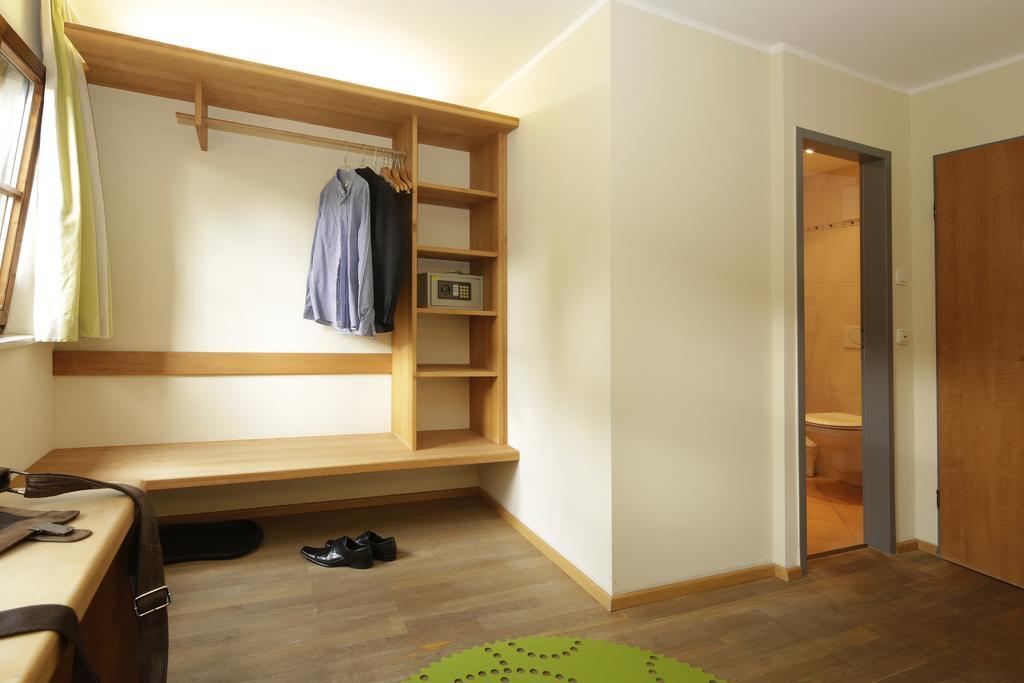 Bio Hotel Bayerischer Wirt Augsburgo Exterior foto